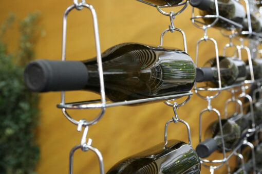 chain my wine